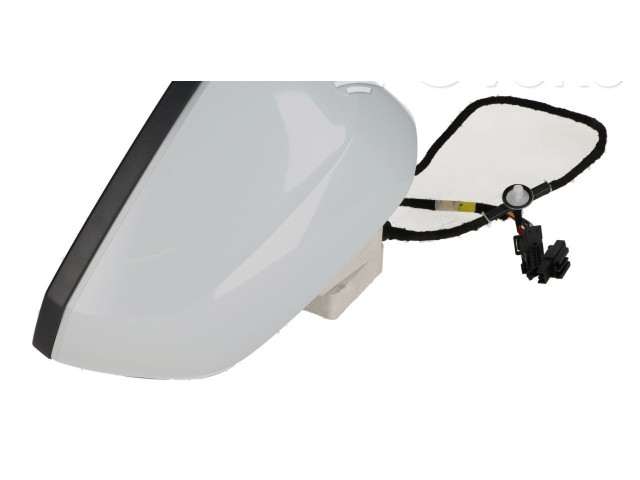 Зеркало электрическое Audi Q3 F3 2018 - года