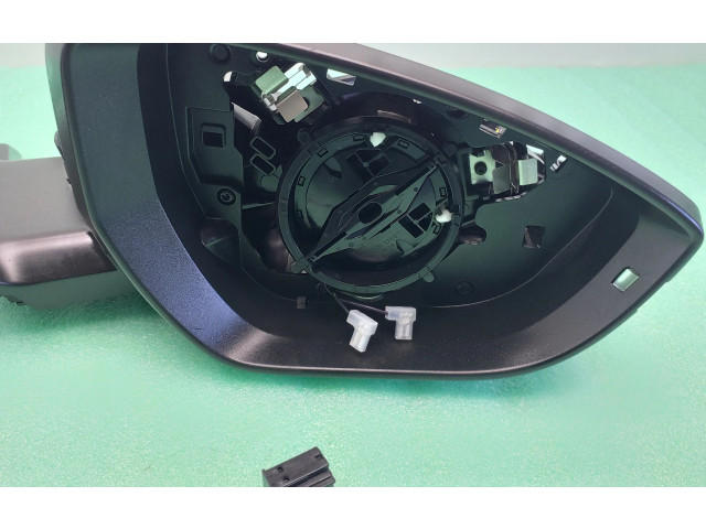 Зеркало электрическое Audi e-tron - года