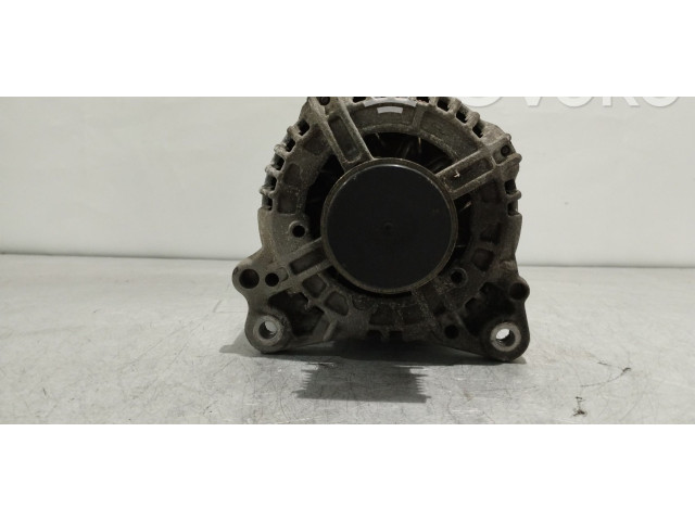 Генератор 03L903023, 0124525187   Volkswagen Caddy      