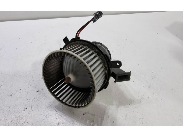 Вентилятор печки       Audi Q5 SQ5