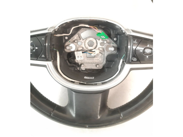 Volant Volvo S90, V90 2019 31407817