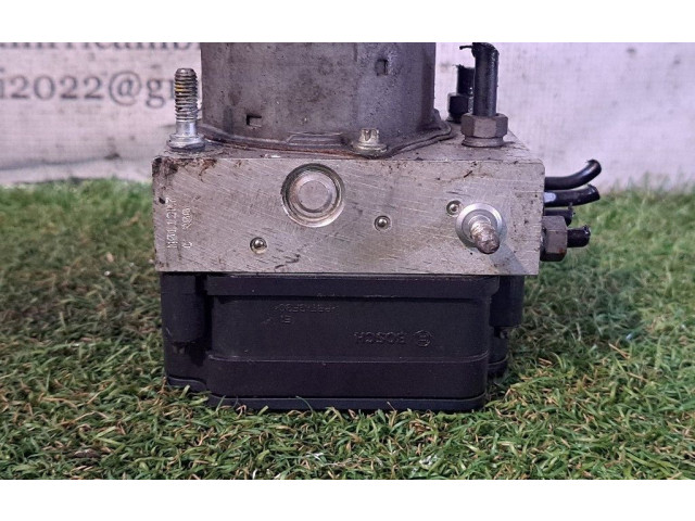 Блок АБС 6R0907379AT, 6R0907379AT Skoda Fabia Mk2 (5J) 2007 - 2014 года