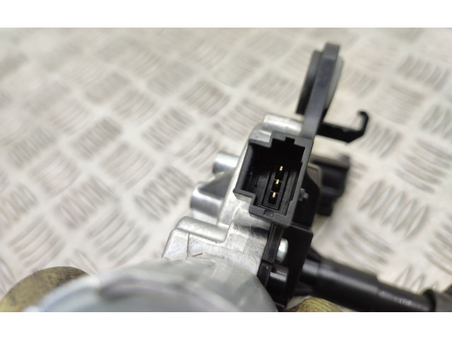 Двигатель стеклоочистителя заднего стекла 9811259980   Citroen C3