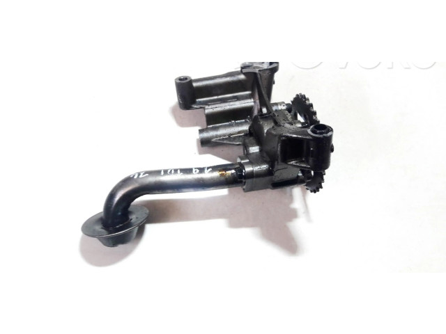 Масляный насос   06a115121  Volkswagen Golf IV 