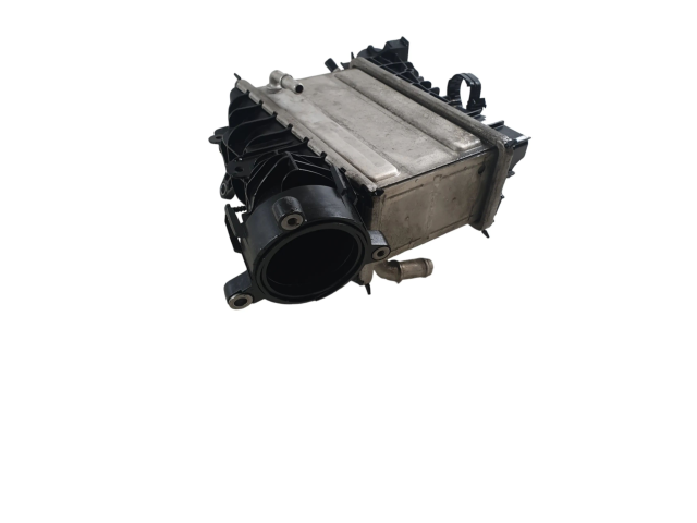 Интеркулер  8641466   Volvo XC90 