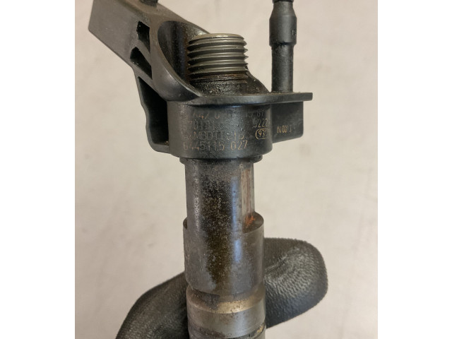 Форсунка A6420700587, 0445115    Mercedes-Benz R W251   