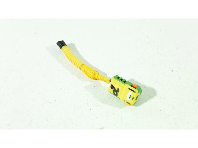 Боковая подушка безопасности    KIA Xceed