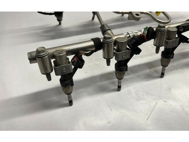 Комплект системы впрыска топлива 12687250, 12687249    Chevrolet Camaro  LT1 (6.2L) 