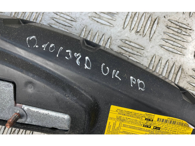 Подушка безопасности в сиденье Subaru Outback