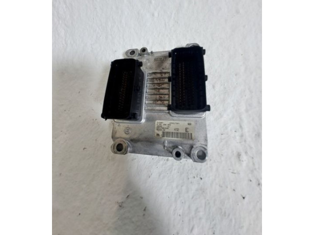 Блок управления двигателем Блок управления 51798154   Fiat Grande Punto