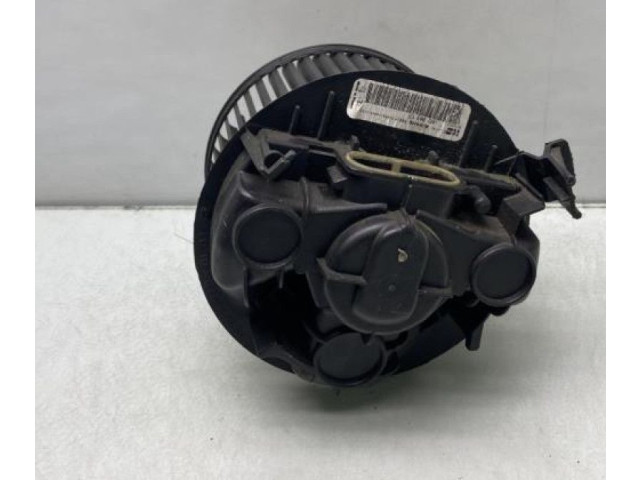 Вентилятор печки 7701062226 Renault Clio III
