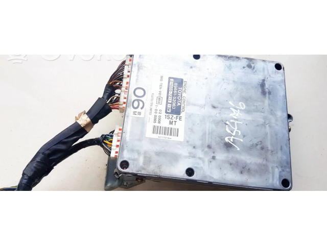 Řídící jednotka 8966152063 Toyota Yaris 2000