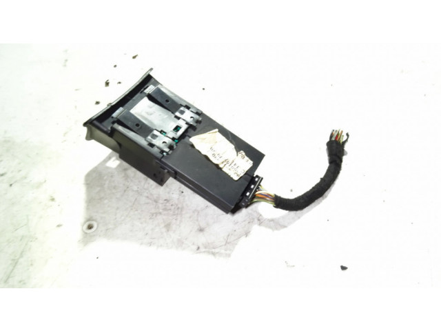 Дисплей 8222179902 Alfa Romeo 156