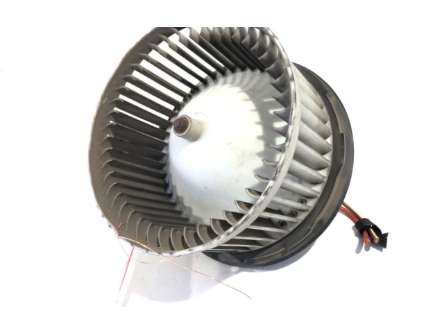 Вентилятор печки 0130115563 Skoda Citigo