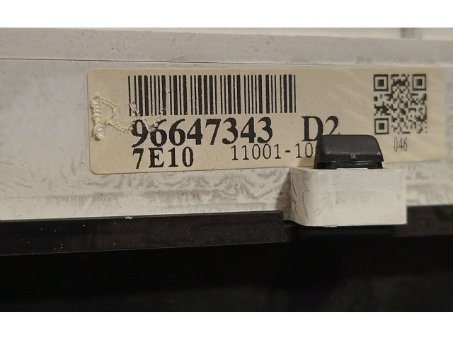 Přístrojová deska Chevrolet Epica 2007 96647343