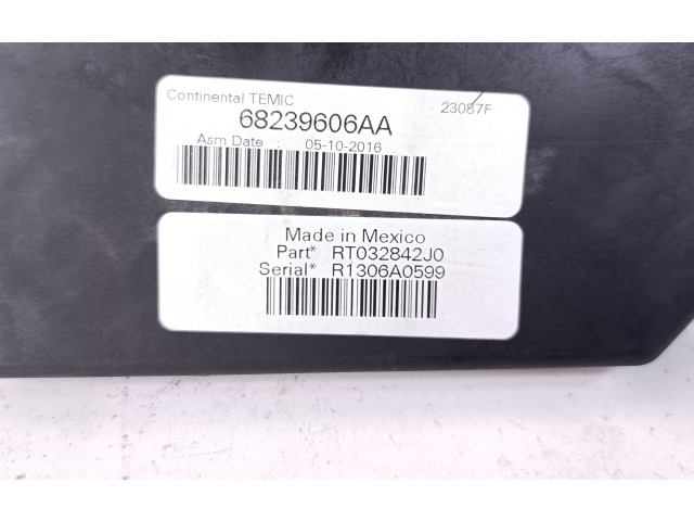 Pojistková skříňka 68239606AA Dodge Grand Caravan 2016