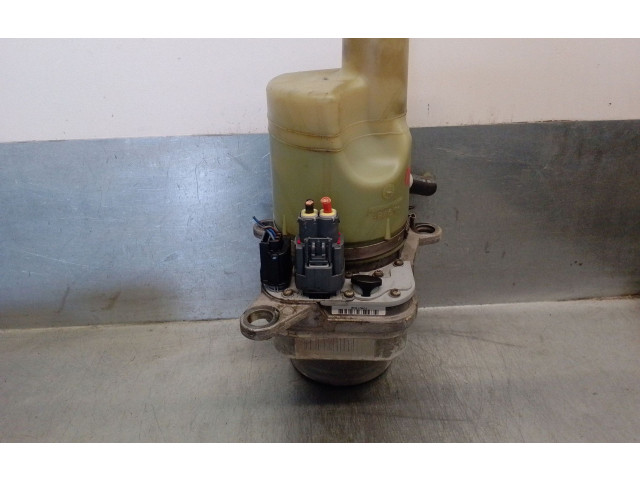 Вентилятор радиатора     5N513K514CC, 1040085018094    Volvo S40 