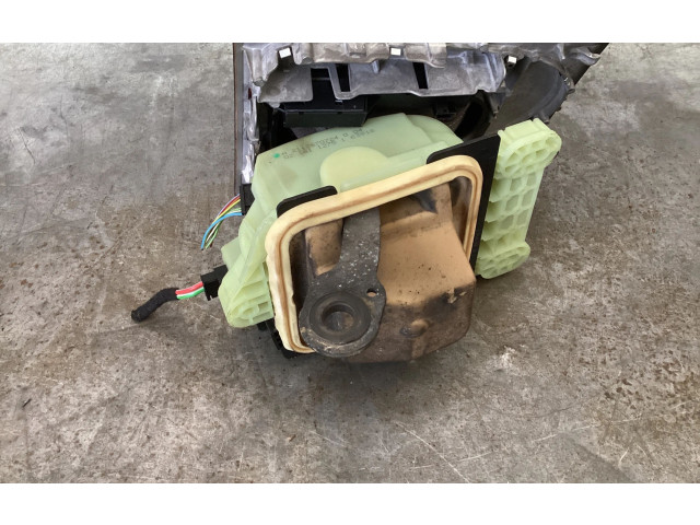 Pojistková skříňka A2115420126, 13569800 Mercedes-Benz E W211 2004