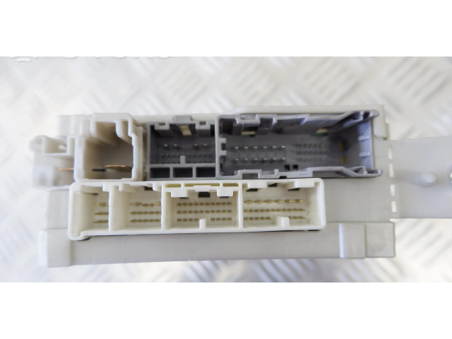 Блок предохранителей 8273050470 Lexus LS 460 - 600H