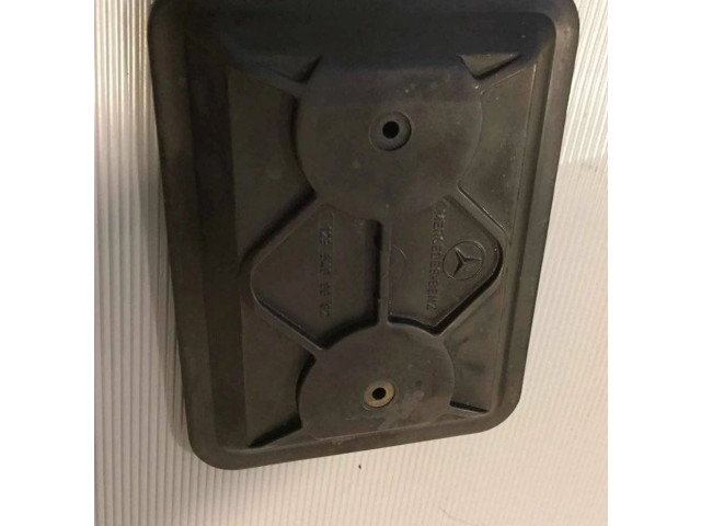 Блок предохранителей  1235400082   Mercedes-Benz W123    