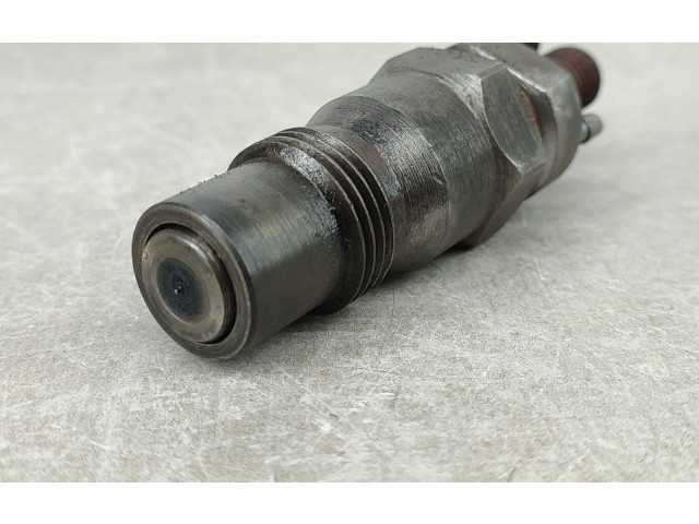 Форсунка KCA30SD27    Mercedes-Benz W123   