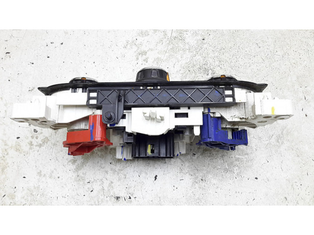 Блок управления климат-контролем Dacia Duster