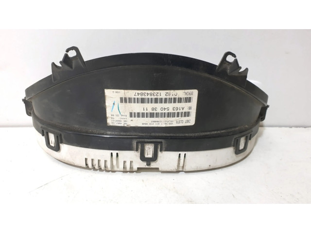 Přístrojová deska Mercedes-Benz ML W163 2002 A1635403811