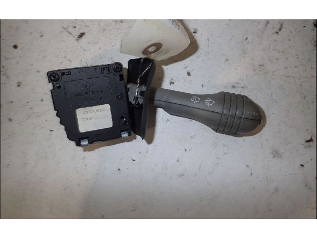 Ручка стеклоочистителей 7701046628   Renault Twingo I