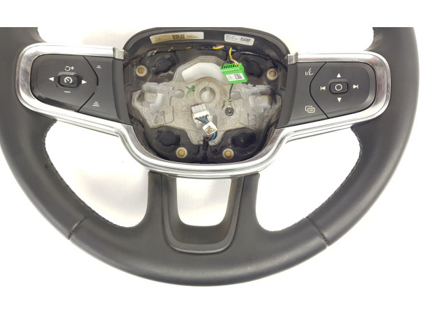Руль Volvo XC40 - года 32366941, 32366941