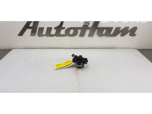 Топливная рампа 4M5Q9D280DB, 1445928   Ford Transit -  Tourneo Connect   для двигателя P7PB