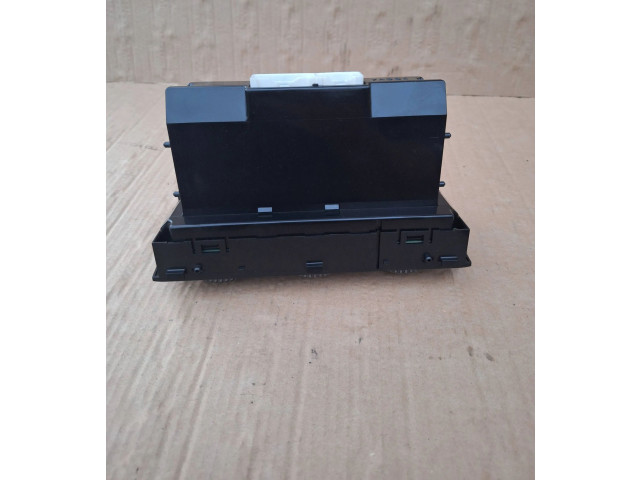 Блок управления климат-контролем 8865053010, 1773004023 Lexus IS 200-300