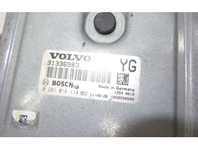 Блок управления впрыском 31336983   Volvo V70