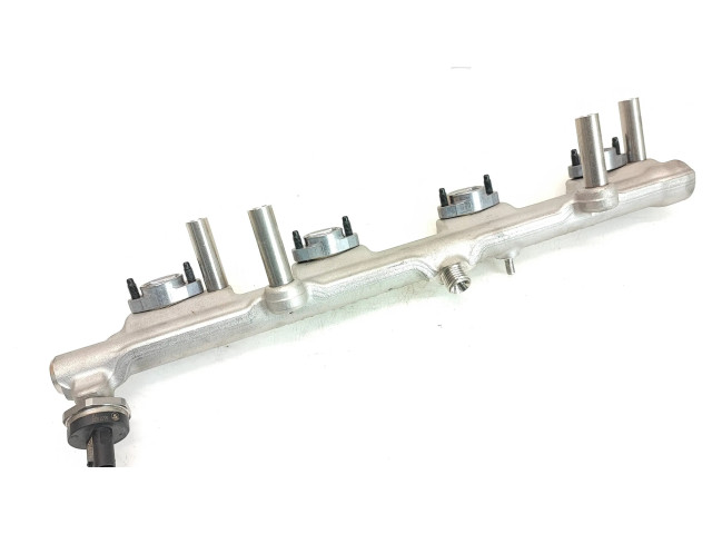 Vstřikovací lišta 8665633, EC4301   BMW 5 G30 G31  pro benzínový / Электричество motor 2.0  