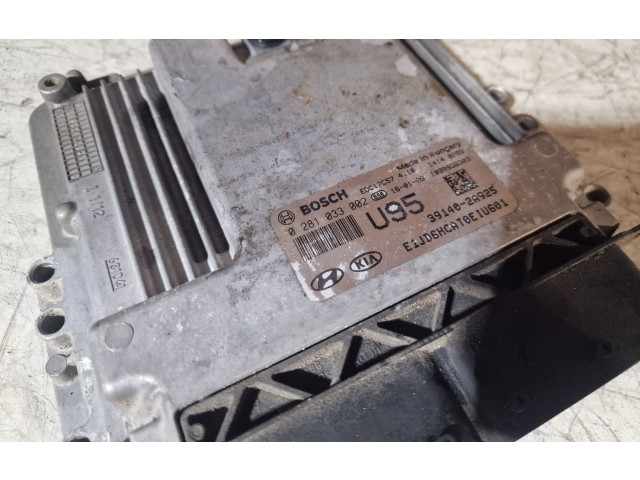 Блок управления двигателя 0281033002   KIA Ceed