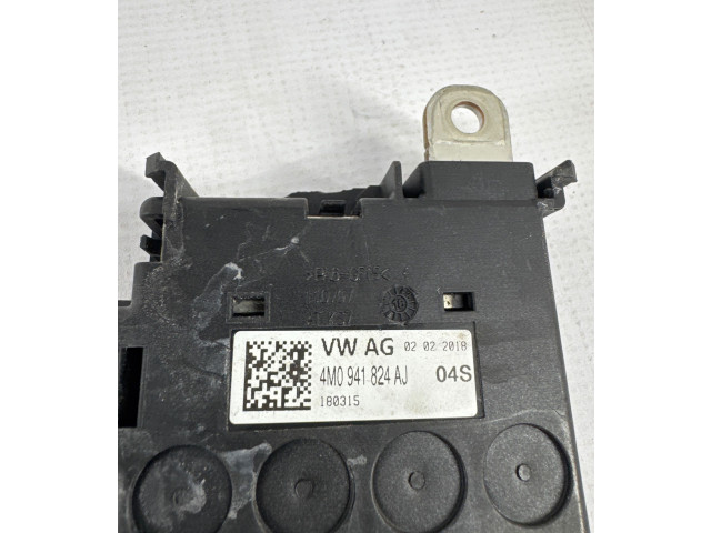 Pojistková skříňka 4M0941824AJ Audi Q7 4M 2017