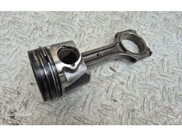  Поршень с шатуном  P292, CK31  KIA Rio  