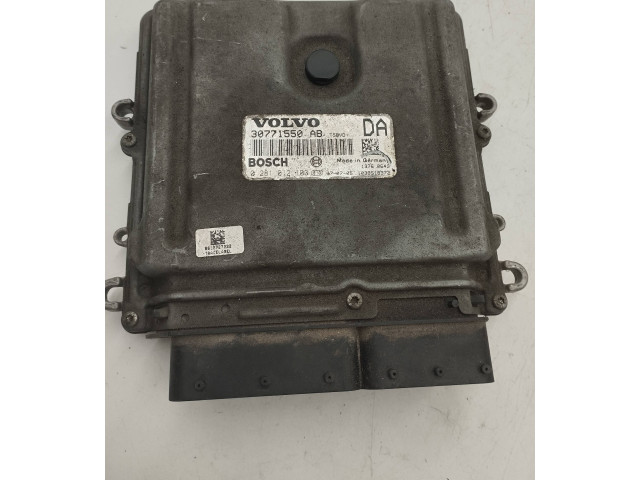 Блок управления двигателя 30771550, 1039S18372   Volvo XC90
