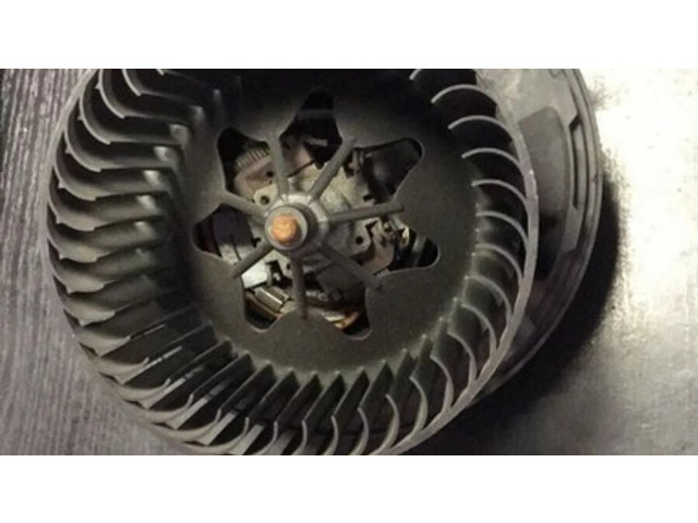 Вентилятор печки 6933664 BMW 1 E82 E88