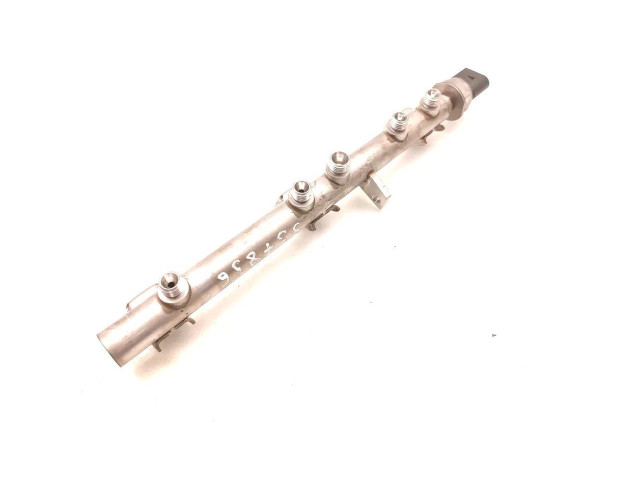 Топливная рампа 7537319   BMW 3 E90 E91   для двигателя N43B20A