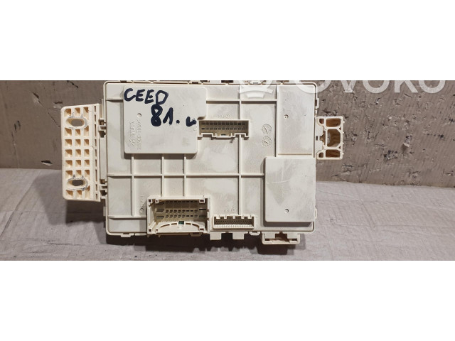 Блок предохранителей  91950-A2011, 91950-A2011   KIA Ceed    