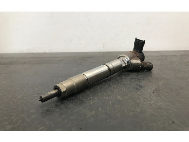 Vstřikovač 338002F610 KIA Sorento D4HB