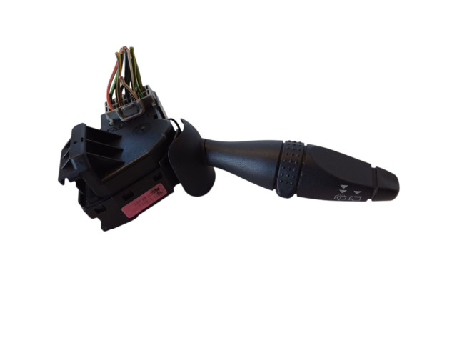 Ручка стеклоочистителей 1357437, 1357437   Ford Fusion