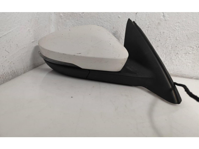 Зеркало электрическое Skoda Octavia Mk3 (5E) 2013 - 2019 года