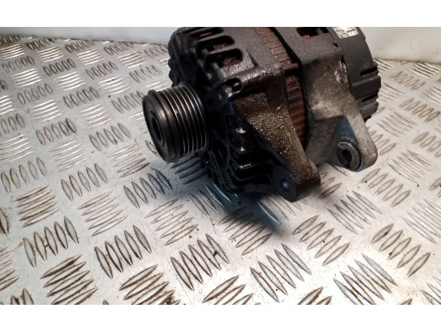 Генератор 373002F100   KIA Sorento      