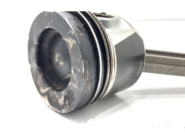 Поршень с шатуном CLH Volkswagen Golf VII