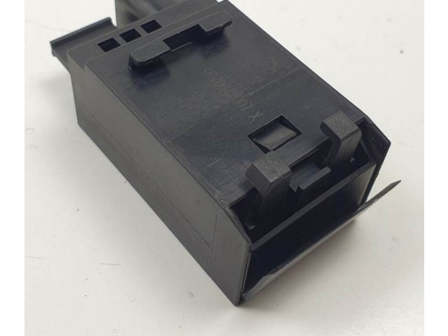 Блок управления 64116917001 BMW X3 E83