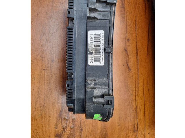 Панель приборов 1035100002   Volkswagen Bora       