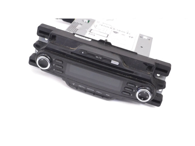 Радио/ проигрыватель CD/DVD / навигация    7642322316   Alfa Romeo Giulietta