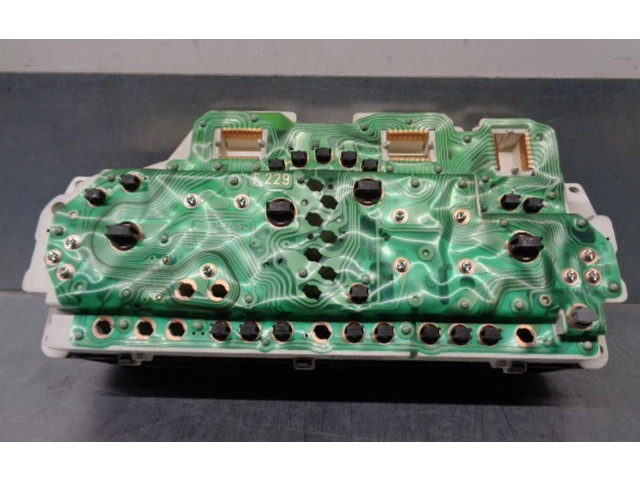 Přístrojová deska Mitsubishi Galant 1998 MR381822