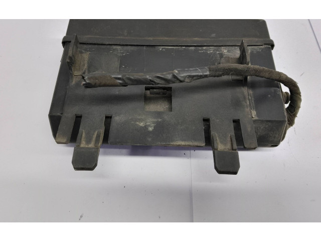 Форсунка 90560473 Opel Astra F